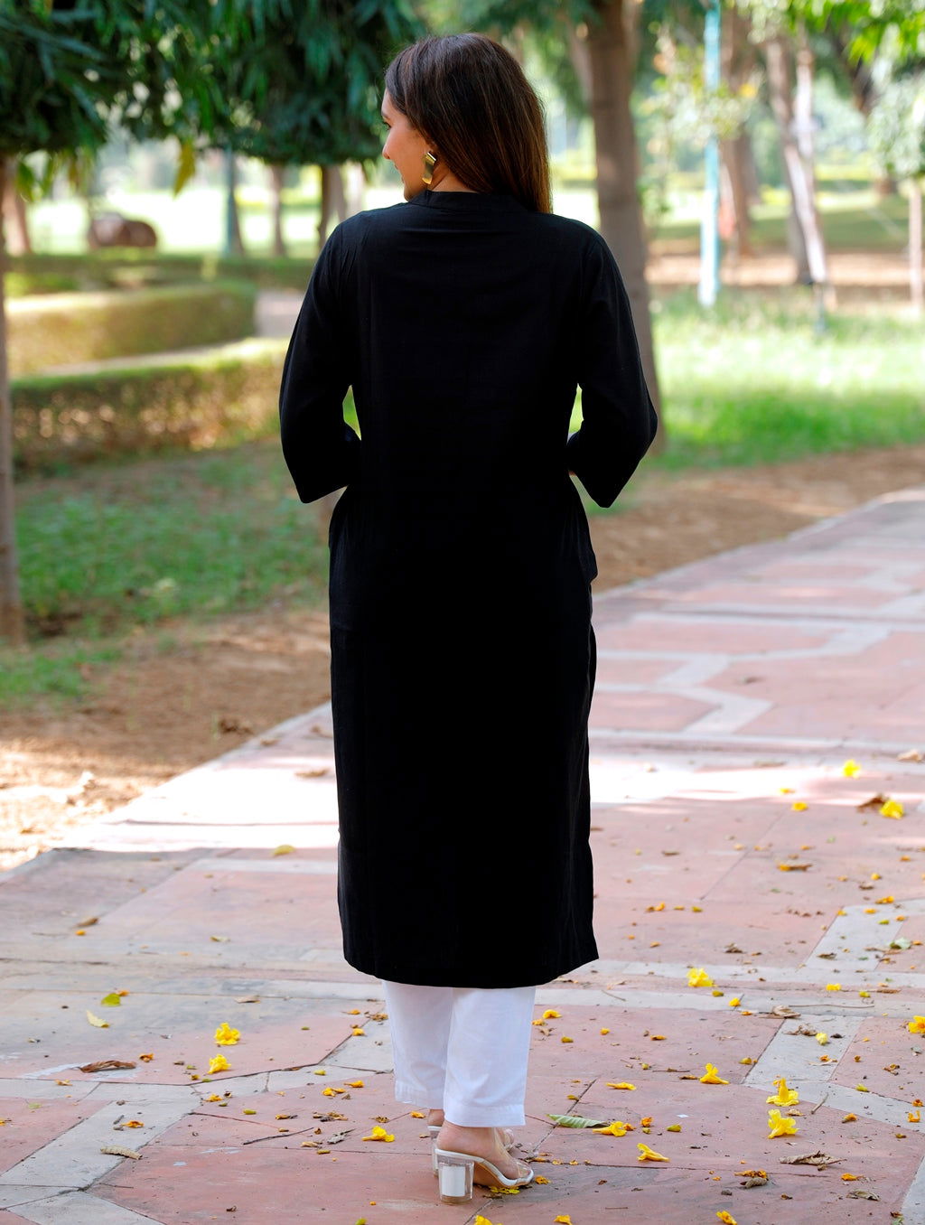 Black Straight Kurti - Black Straight Kurti - Black Straight Kurti - Palla Jaipur - Palla Jaipur - Palla Jaipur