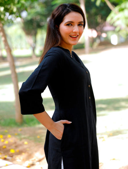 Black Straight Kurti - Black Straight Kurti - Black Straight Kurti - Palla Jaipur - Palla Jaipur - Palla Jaipur