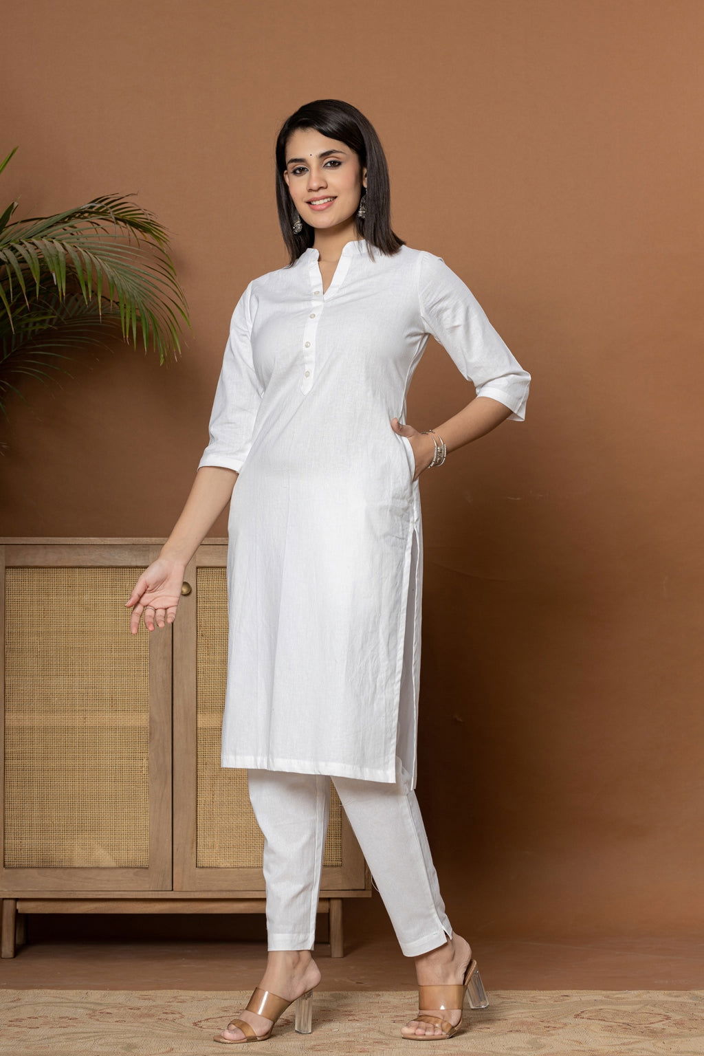 White Straight Kurti - White Straight Kurti - Palla Jaipur - Palla Jaipur